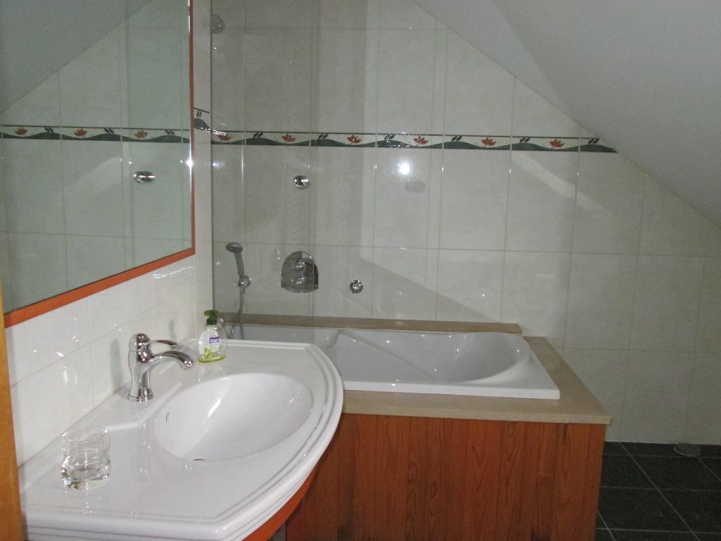 Chambre D'Hotes "Les Bordes" Marzy Exterior foto